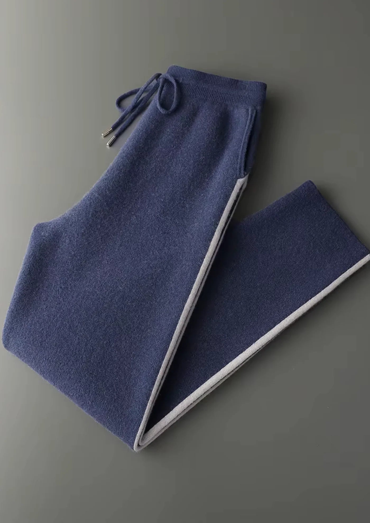 Pure cashmere lounge set